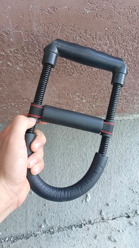 Qo'l trenajori , Kist espander 1