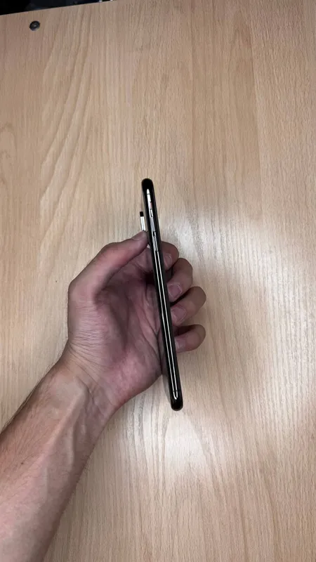 iPhone Xs Max 3