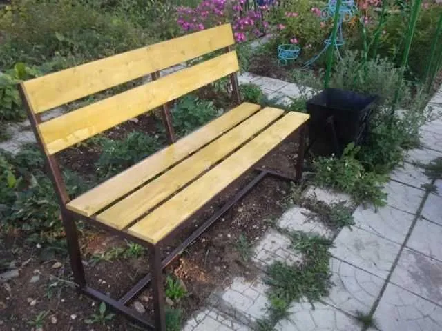 Скамейка уличная, садовая, парковая из металла и дерева — фото 3