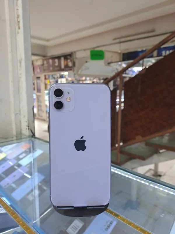 Iphone 11 sotiladi — фото 1