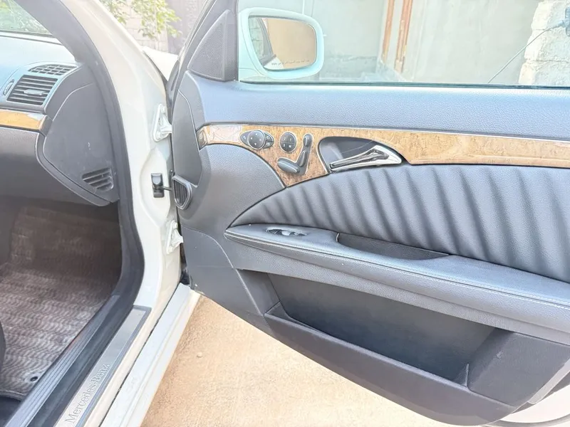 Продаются запчасти Mercedes W211. Двигатель 3L. 5