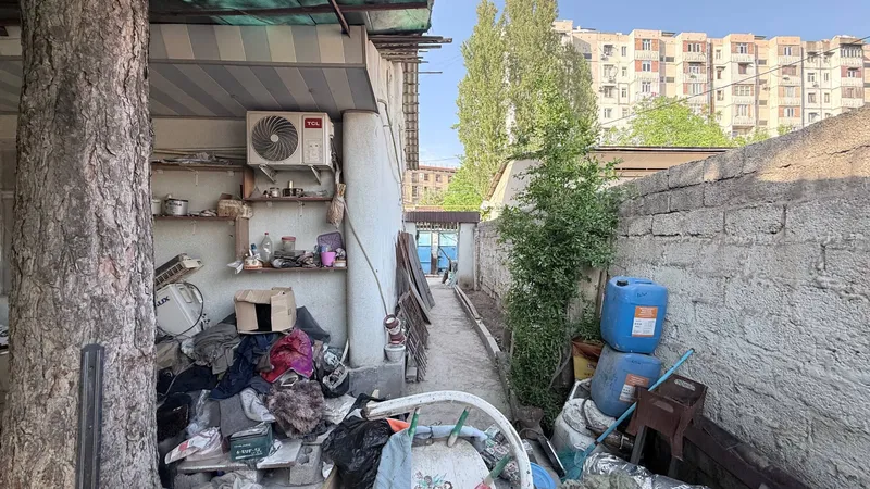 Продажа участка в Мавляна Риёзи