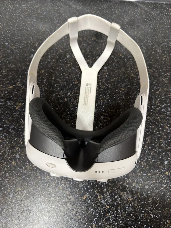 Oculus Quest 3 512Gb sotiladi — фото 4