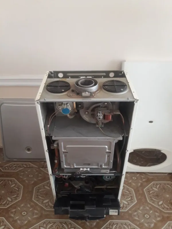 Катеол ARISTON 2х конторний зима, лета нархи350$ — фото 4