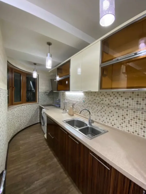 Сдаю евролюкс 4/4/12 метроКосмонавтов 100м² — фото 4