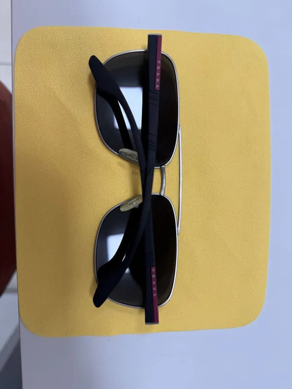 Солнцезащитные очки от PRADA (polarized) 2 Солнцезащитные очки от PRADA (polarized) 2