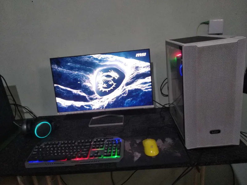 Kompyuter sotiladi 1
