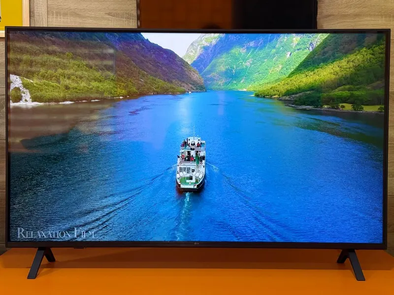 Телевизор LG 50" (127 см) LG 50UA75009LA