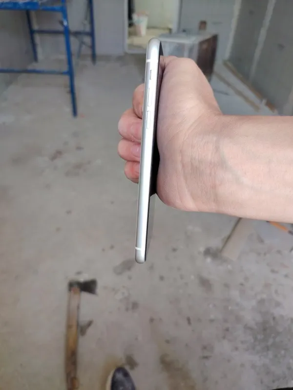 iphone 11sotiladi idial 64ta 81 \yonkis toza tel — фото 2