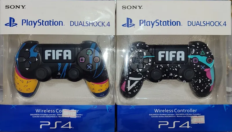 PlayStation 4 DUALSHOCK4