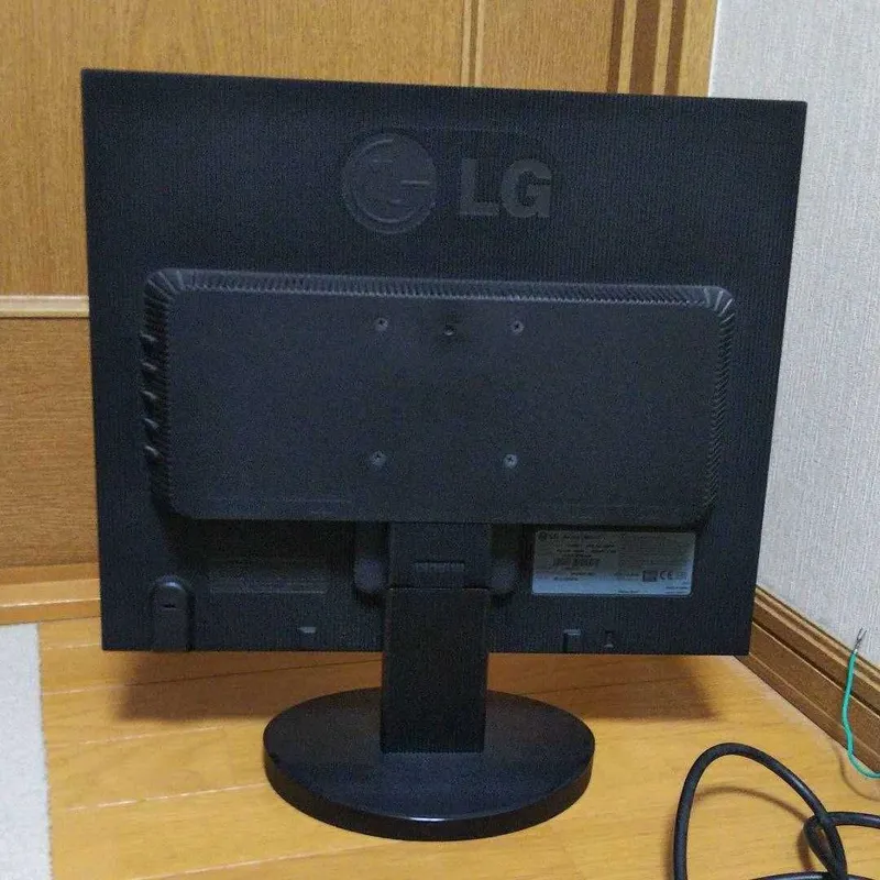 Monitor LED FLATRON L1935T
