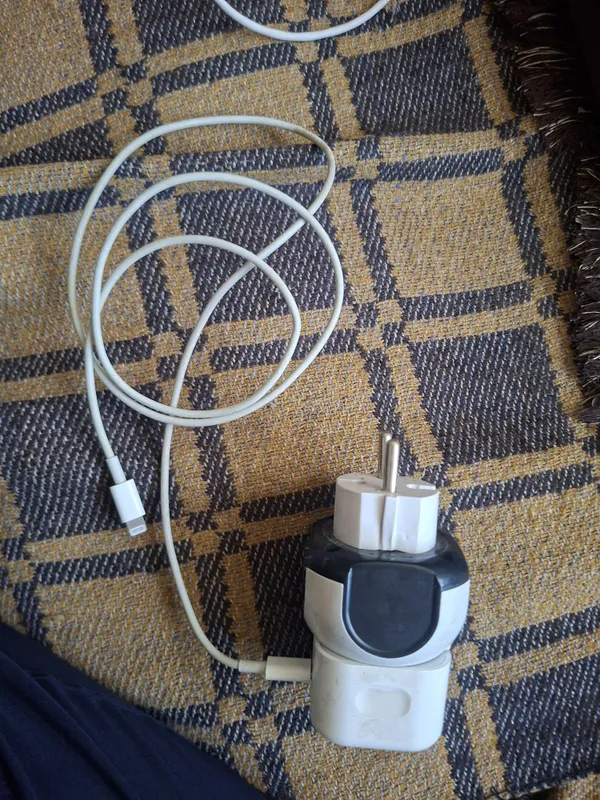 Iphone zaryadnik 2