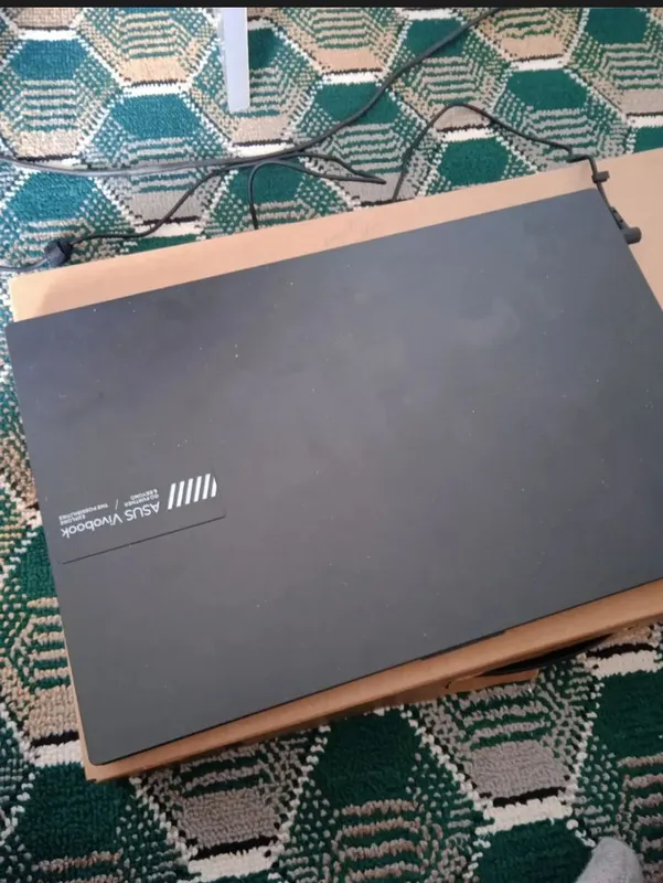 ASUS vivobuk 2 ASUS vivobuk 2