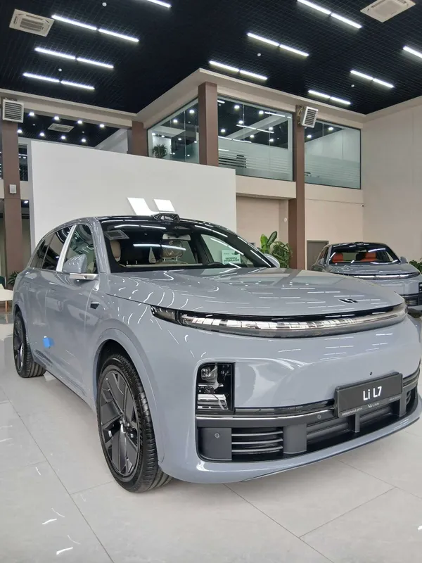 Blue Gray цвет Lixiang L7 Ultra кофе салон бежевый салон с гарантией Blue Gray цвет Lixiang L7 Ultra кофе салон бежевый салон с гарантией
