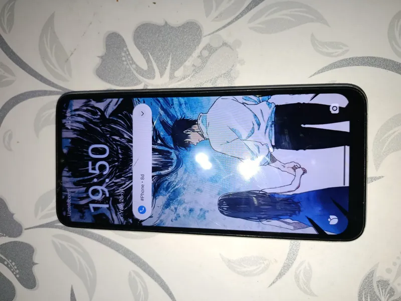 Redmi A2+ yangi nuhsoni yoq aybi yoq smartfon 6
