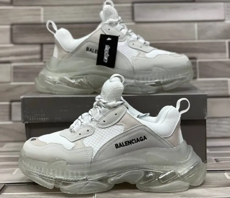 Balenciaga Triple S A130559 1