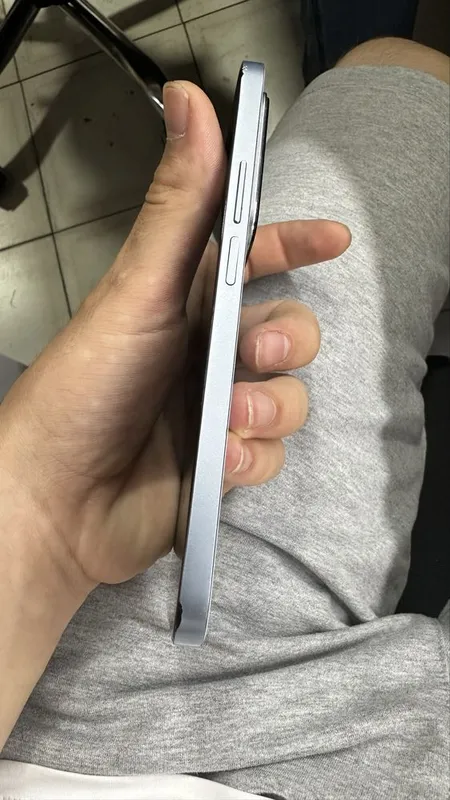 Honor 200 lite srochna sotiladi 4