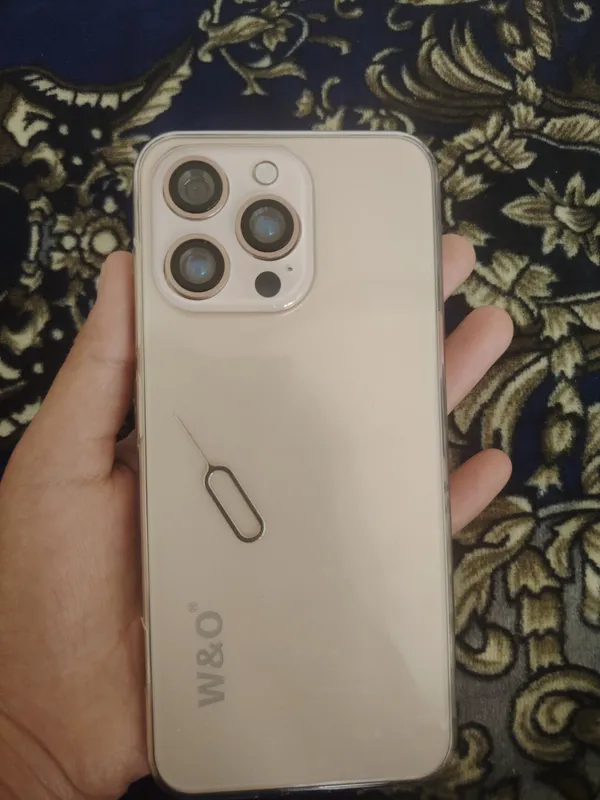smartfon 16 pro
