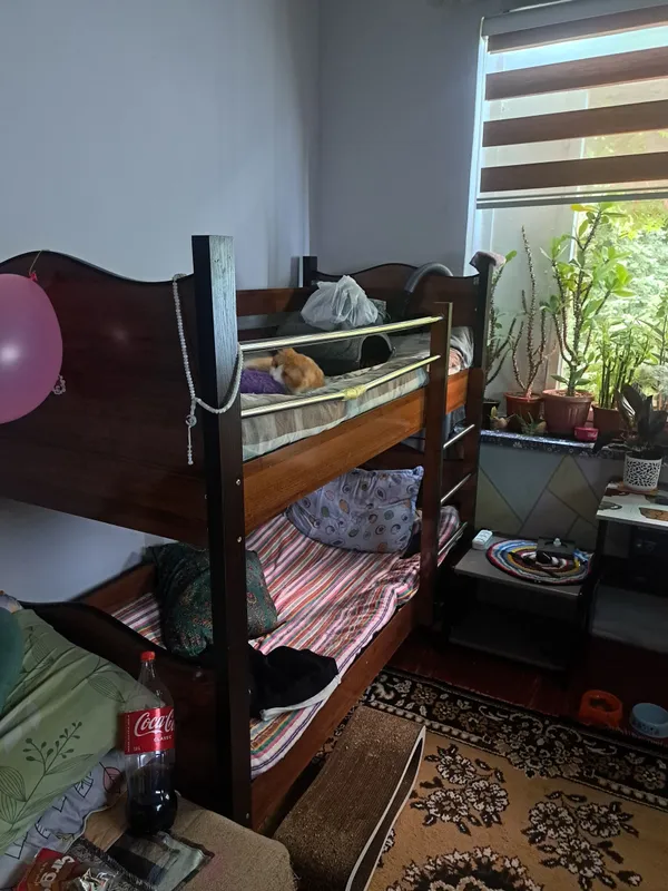 продаётся кровать. продаётся кровать.