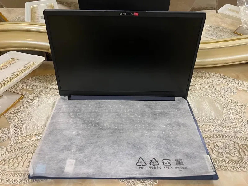 Noutbuk Lenovo ideaPad 1 15IJL7 sotiladi 2 Noutbuk Lenovo ideaPad 1 15IJL7 sotiladi 2