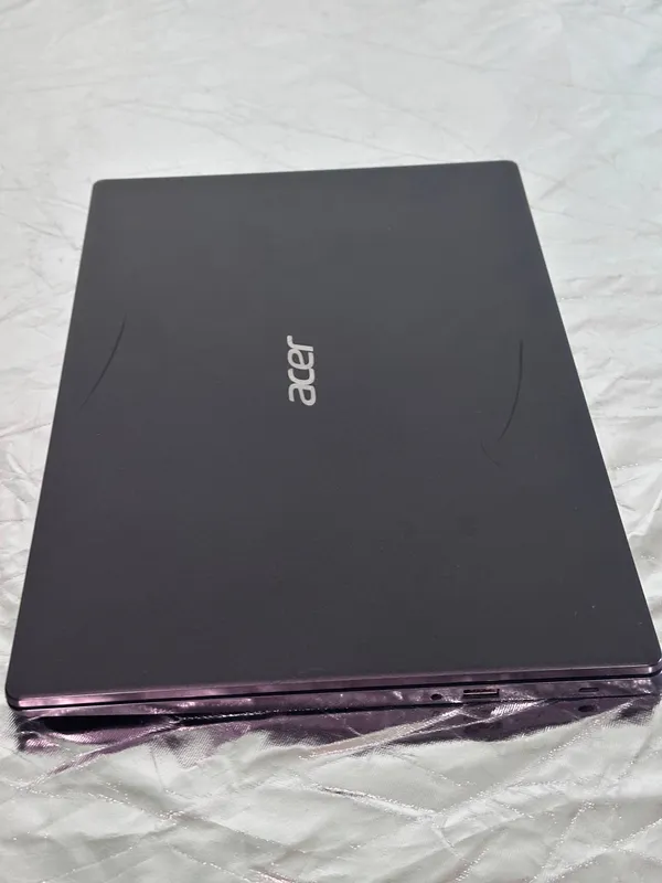 Intel Core i5-10210U
RAM: 8GB
SSD 256GB
Цена: 210$ 4