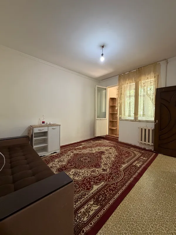 Shoshilinch 2 xonali kvartira sotiladi. O'ziniki!!! 1