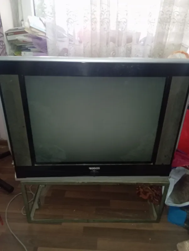 телевизор