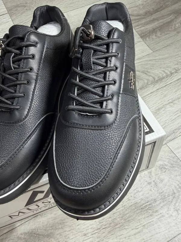 Lacoste — Erkaklar uchun premium 8 Lacoste — Erkaklar uchun premium 8