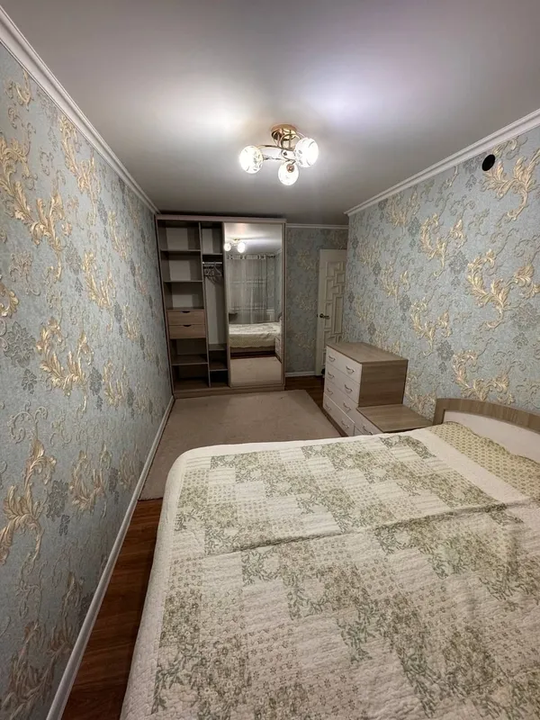 Сдаётся 2 х комнатная квартира рядом с метро БИЙ ( М. Горький) 2