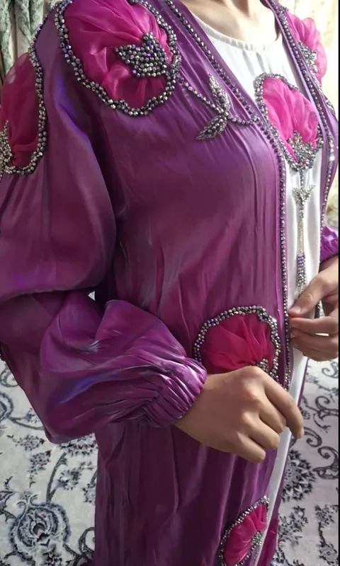Malina rang uzun nafis koʻylak 3 Malina rang uzun nafis koʻylak 3