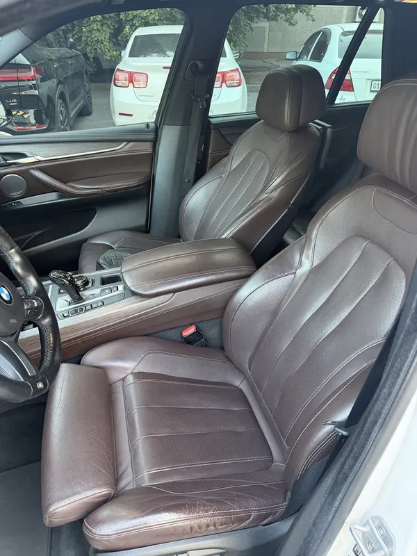 BMW X5 - 4.4 litr 4 BMW X5 - 4.4 litr 4