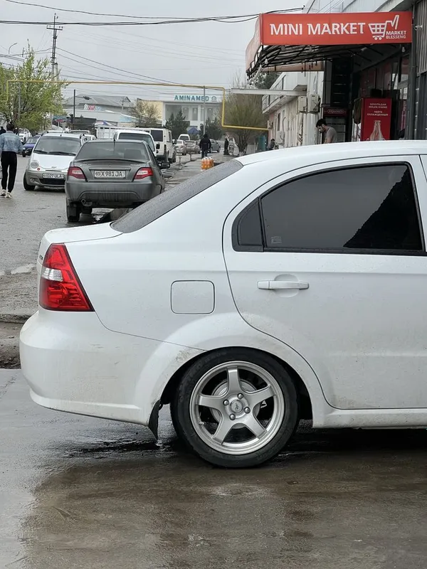 R15 sport diska sotiladi 3 R15 sport diska sotiladi 3