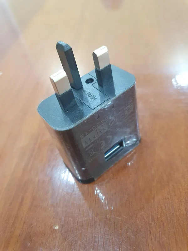 Мощный USB-зарядный адаптер — по низкой цене 5 Мощный USB-зарядный адаптер — по низкой цене 5