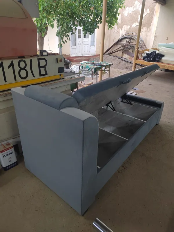 Кровать 2.36 х 90х 105