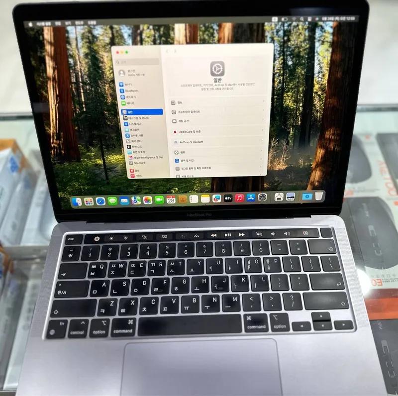 Macbook pro M2 13 — фото 2