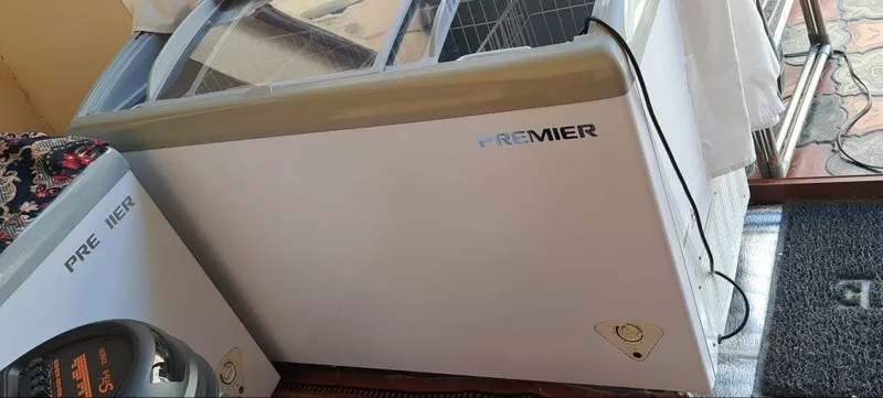 Продаётся морозильная витрина PREMIER В отличном состоянии. Подходит д 3 Продаётся морозильная витрина PREMIER В отличном состоянии. Подходит д 3