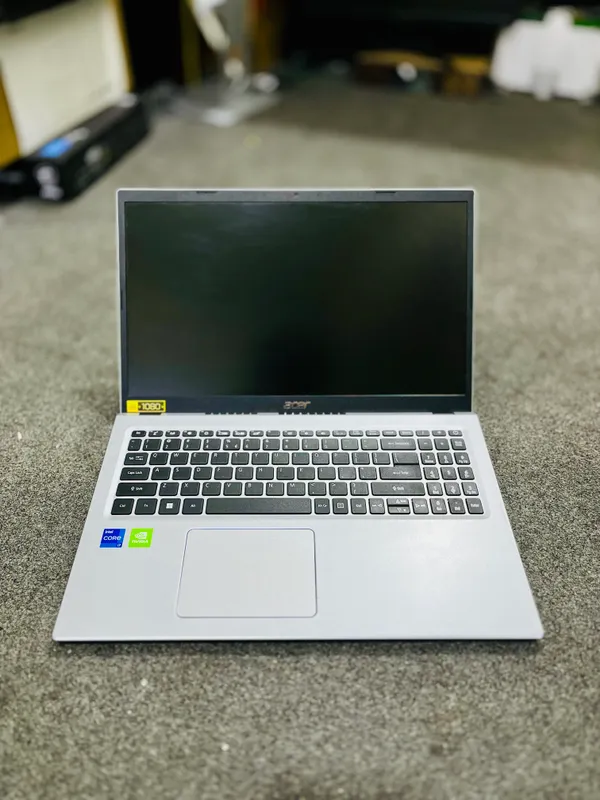 ACER ASPIRE 3 i7-11th