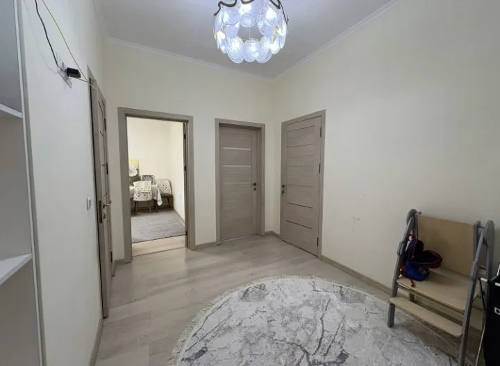 3-комнатная квартира, 78 м², Яшнабад 8