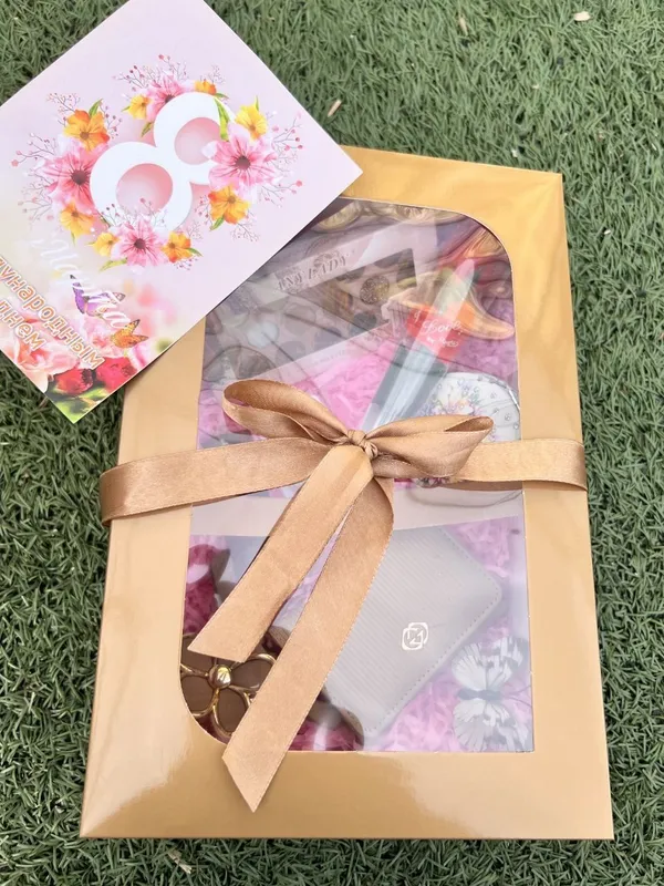 8 mart Ayollar va qizlar uchun nafis sovg'abop to'plam – "Beauty Boxs" — фото 3