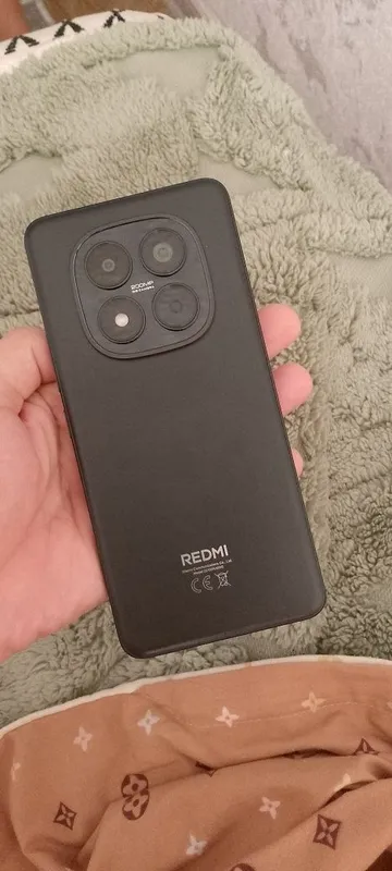 Продаю redmi not 15 pro 8/256 — фото 1