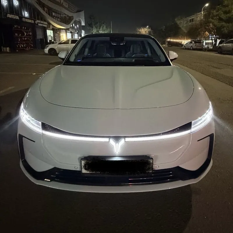 Voyah Passion AWD full 2023 йил
