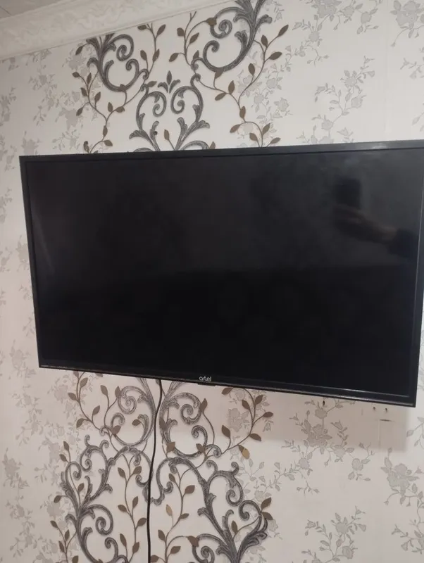 Телевизор Artel 32 Smart (Galasavoyli) Телевизор Artel 32 Smart (Galasavoyli)