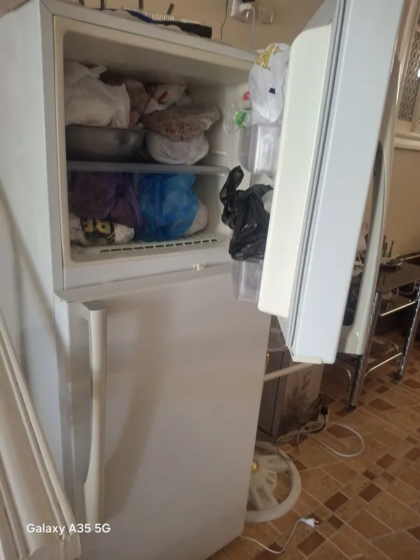 Холодильник brand LG 2 Холодильник brand LG 2