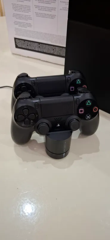 PlayStation 4 fat sotiladi 4