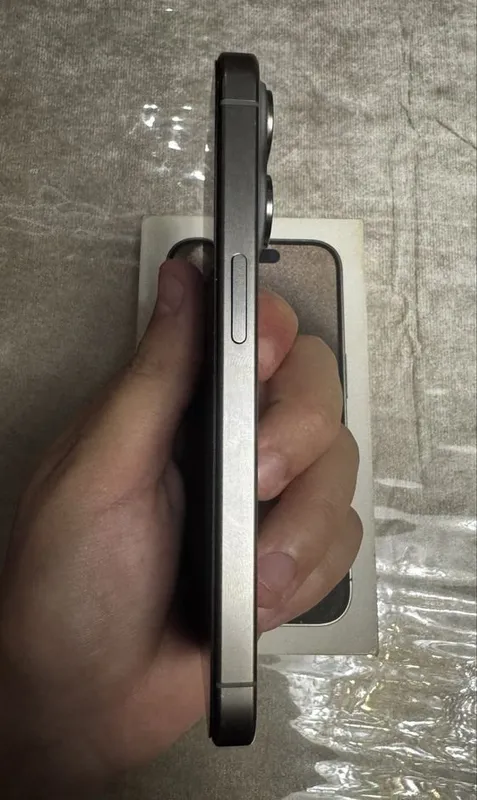 iPhone 15 Pro 256 ГБ, две SIM-карты 3 iPhone 15 Pro 256 ГБ, две SIM-карты 3
