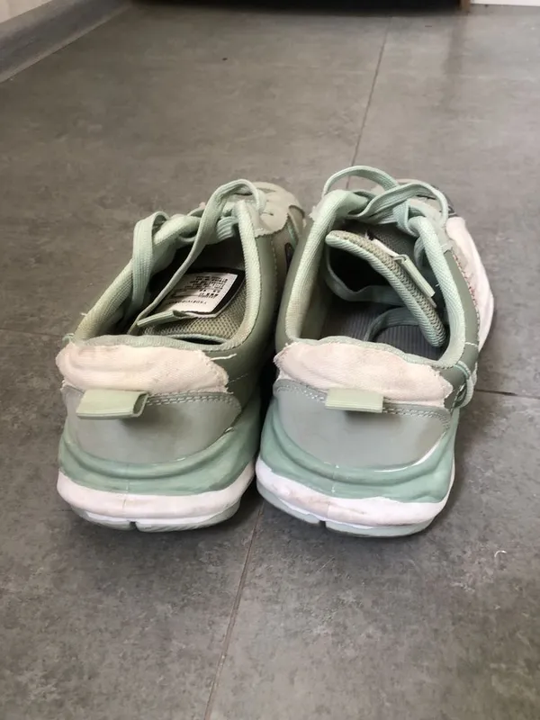 Кросы new balance, и китайская фирма они оба оригинал покупал в китае 6
