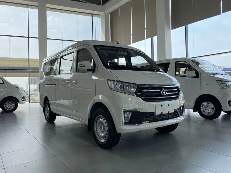 CHANGAN KYC минивэн — фото 2