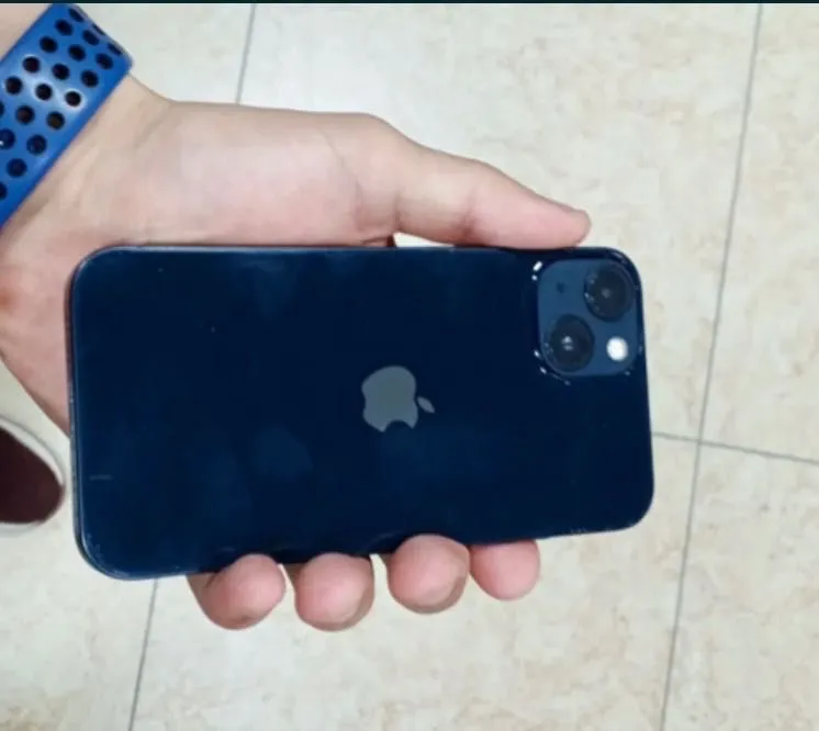 iphone 13 sotiladi icloud bor iphone 13 sotiladi icloud bor