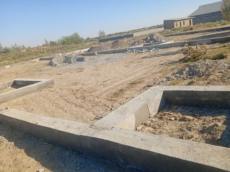 Qarshi shaxar Yangi bogʻda 6, sotix yer uchaskasi sotiladi 4