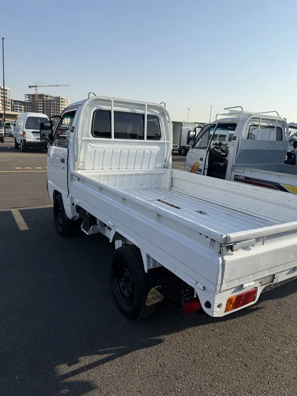Chevrolet Labo 2023 2